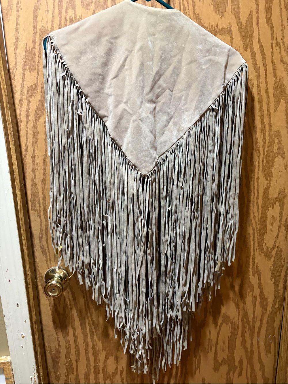 Women’s suede fringe Shaw super cute and stylish